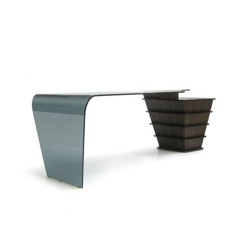 Stratos Desk