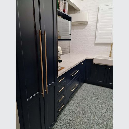 Appliance Pull handles Black / Brass / Nickel / antique aged brass burleigh heads