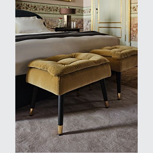 Olivia Ottoman