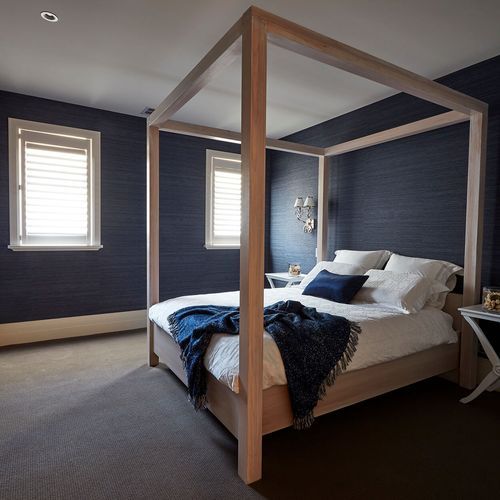 Four Poster Bed