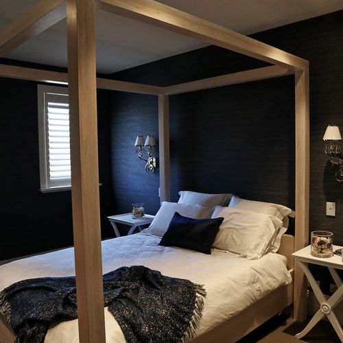 Four Poster Bed