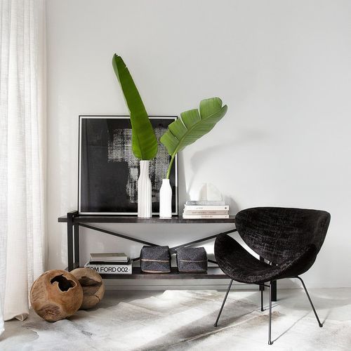 'Florence' Chair / Vintage Velvet / Onyx