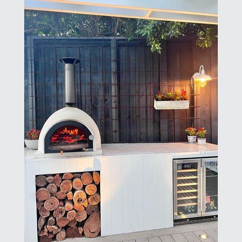 Royal Wood Fired Pizza Oven