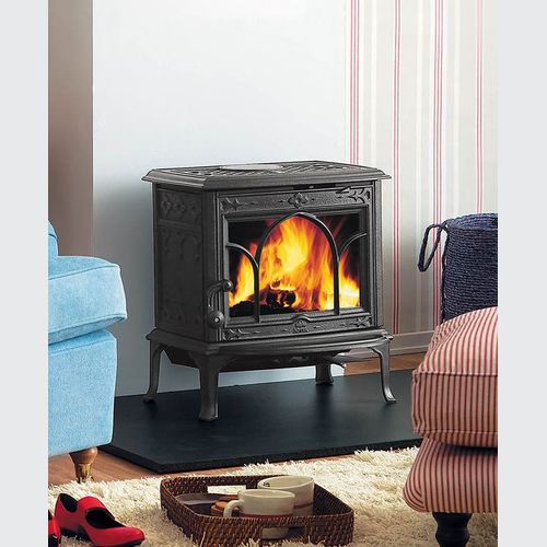 Jotul  F100 Ex Display Only $3099 Now $2800