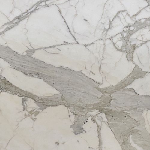 Natural Stone Slabs | Calacatta Betogli