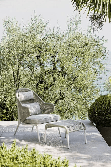 Pleasure 2.0 Outdoor Pouf by Atmosphera
