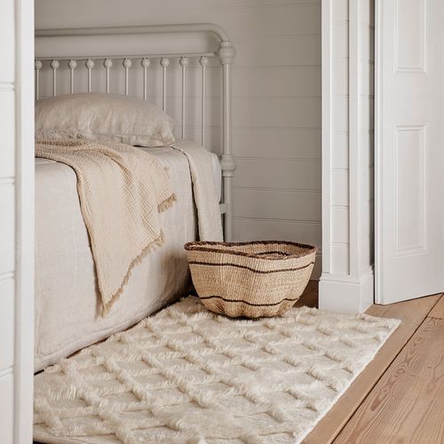 Armadillo Ghan Nook Wool Rug