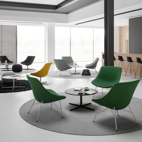 Auki Chair