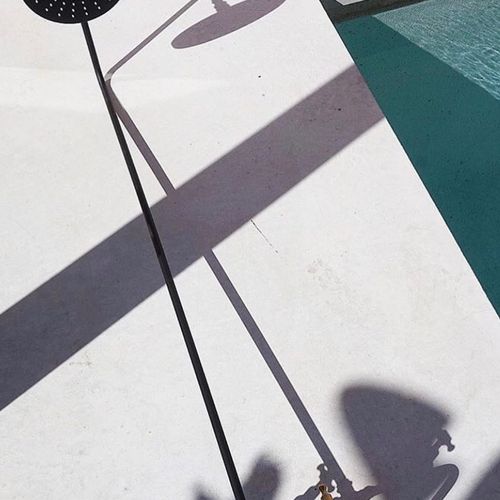 Wall Mount Outdoor Shower | Hot+Cold | Black