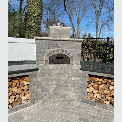 Buena Ventura 'Preto' Premium Wood Fired Pizza Oven