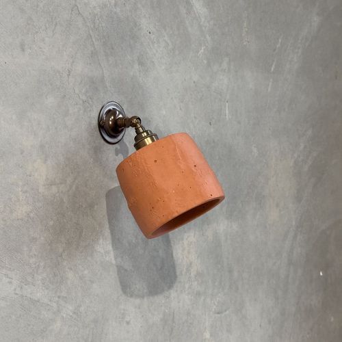 Small Myrtle Wall Light with Knuckle