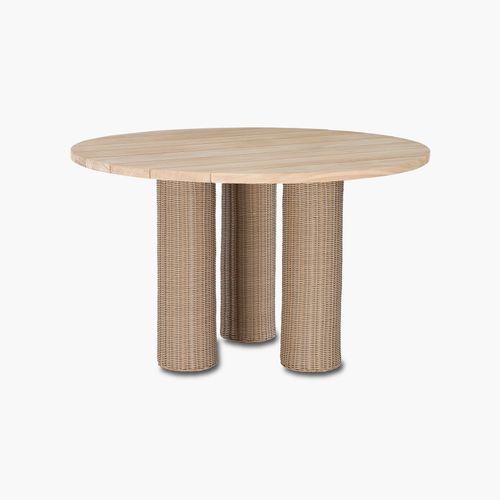 Outdoor Banga Round Dining Table
