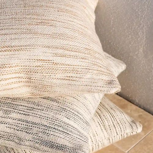 Baya Chandler In & Outdoor Cushion - Mangrove | Green tones