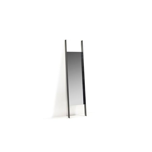 Mirror 01