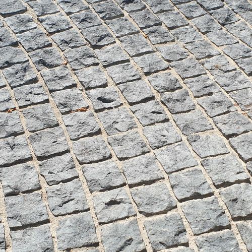 Stoneyard Urban Bluestone Cobblestone  - 100mm x 100mm