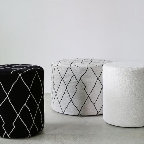 'Cabo' Ottoman / Black