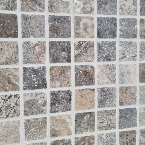 30mm Classic Silver Travertine Cobblestone