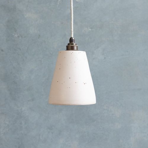 Maca Pendant