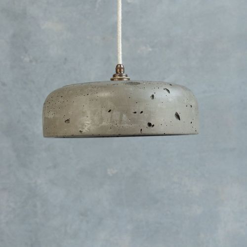 Medium Hakea Pendant