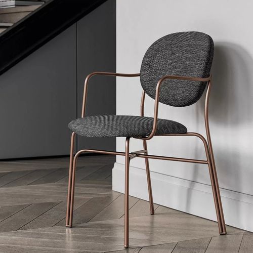 Dada Chair