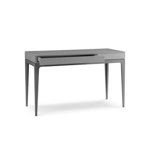 Devom Desk