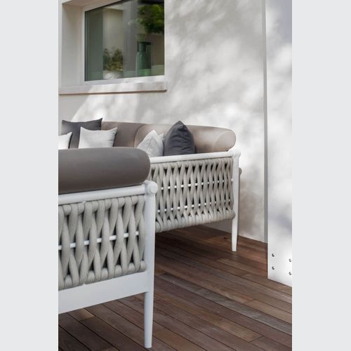 Dandy 2.0 Outdoor Armchair by Atmosphera