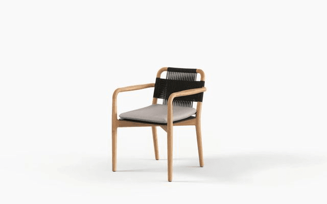 Rere Carver Chair | Outdoor Furniture