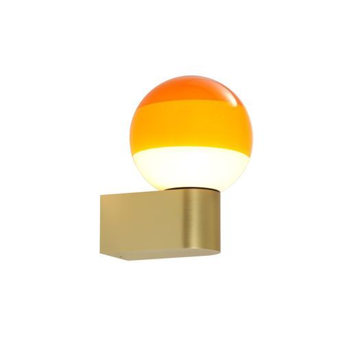 Dipping Light Wall