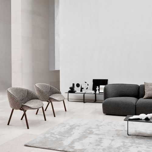 Folium Lounge Chair