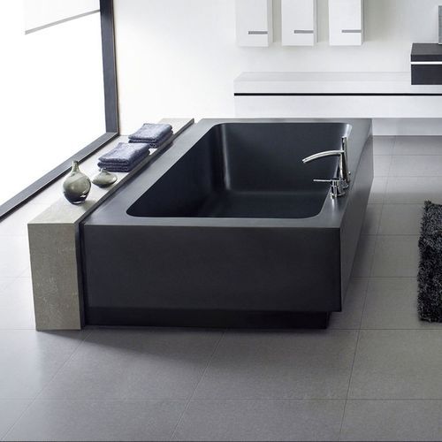 Gallaria Zaro | Back To Wall Stone Bathtub | 1660