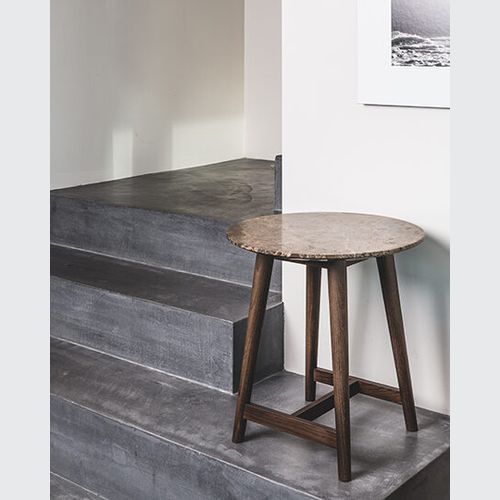 Tomo Table Collection