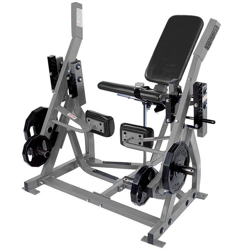 Iso-Lateral Leg Extension