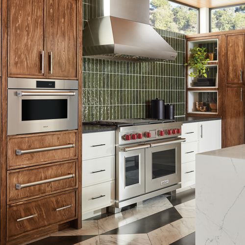 Wolf M Series Professional Convection Steam Oven