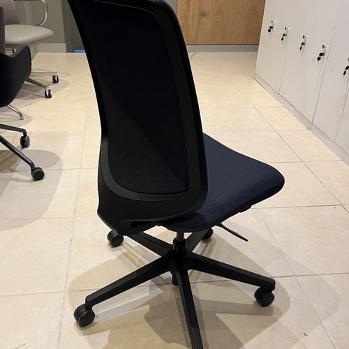 Verus Chair - Upholstered
