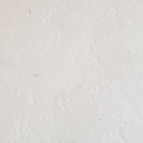 12mm Ivory Limestone Tiles - Honed