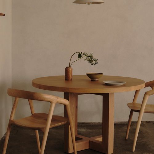 Solid Oak Global Round Dining Table