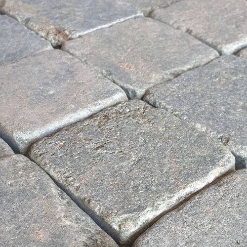 Kirra Cobblestone - 100mm x 100mm x 30mm
