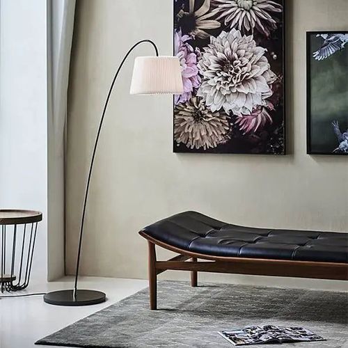 Le Klint 320L Snowdrop Floor Lamp