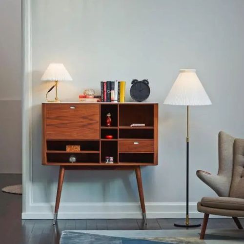 Le Klint 307 Table Lamp