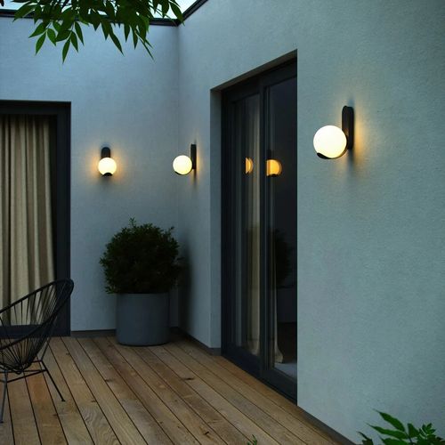 Dalius Wall Light