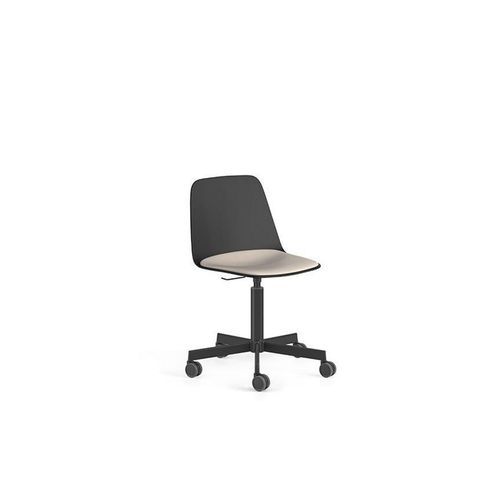 Maarten Plastic Chair - Five Castors