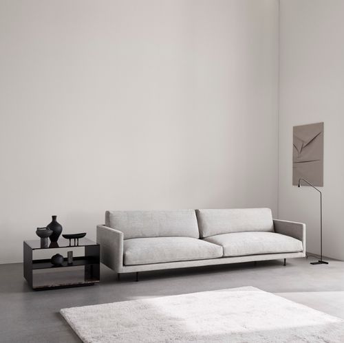 Expose Side Table