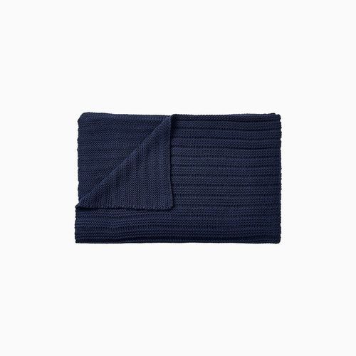 Ample Throw
