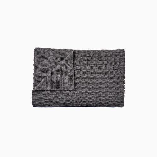 Ample Throw
