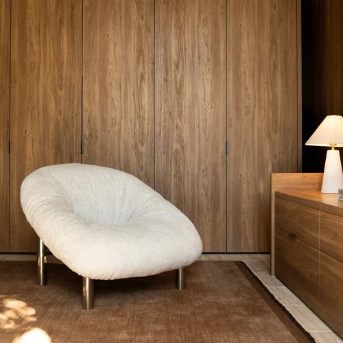 Nestle Lounge Chair