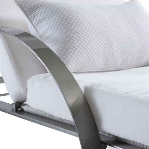 Malibu Outdoor Chaise