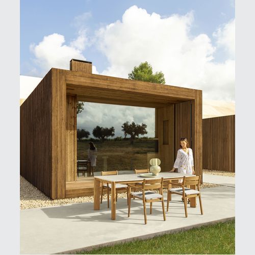Oliver Dining Table