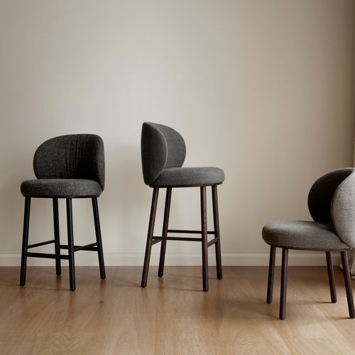 Ovata Barstool