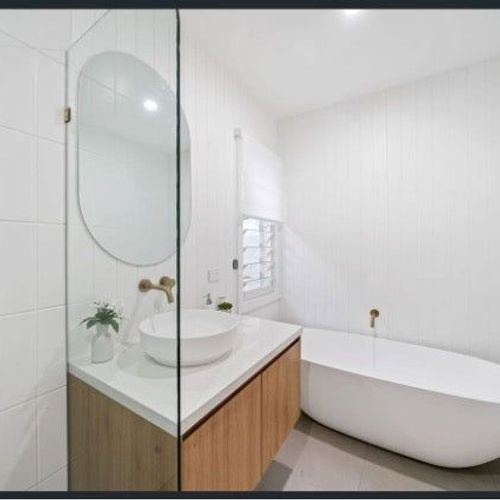 Amalfi Stone Freestanding Bath