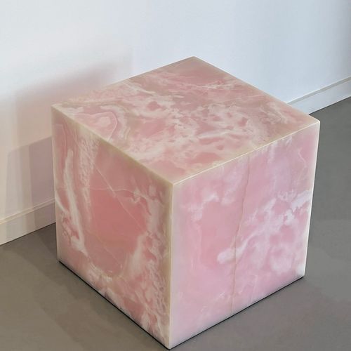 Onyx Cube